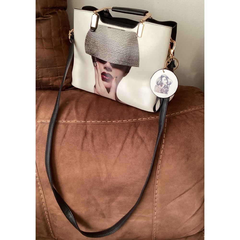 Handbag